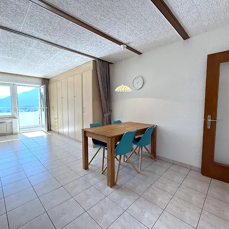 Salute 106 Apartment